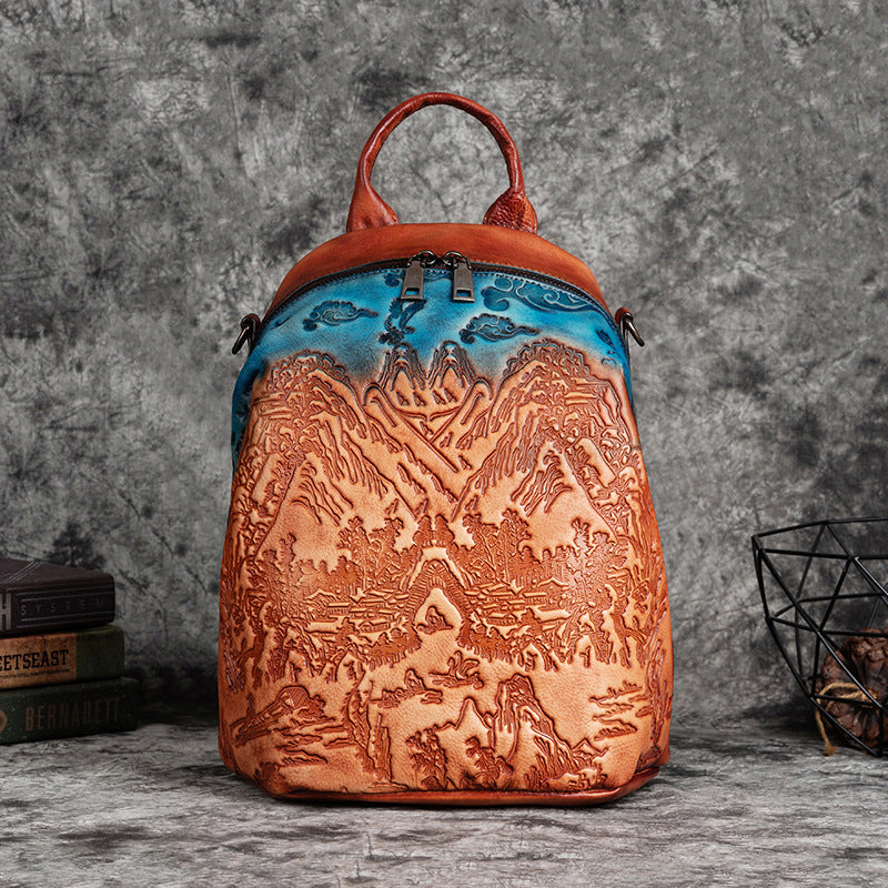 Vintage-embossed Vegetable Tanned Leather Backpack In Cowhide