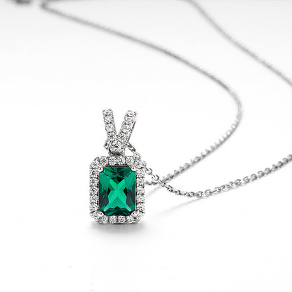 Emerald Clavicle Necklace For Women